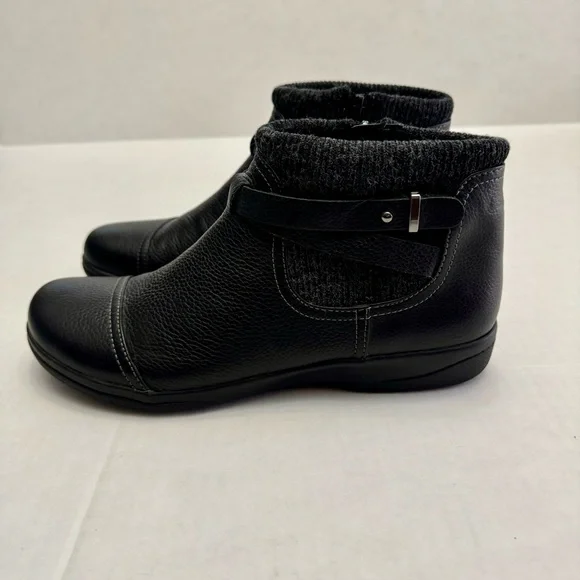 Clarks Women's Cheyn Kisha Ankle Boot Side Zip Black Size 10M - Picture 3 of 11
